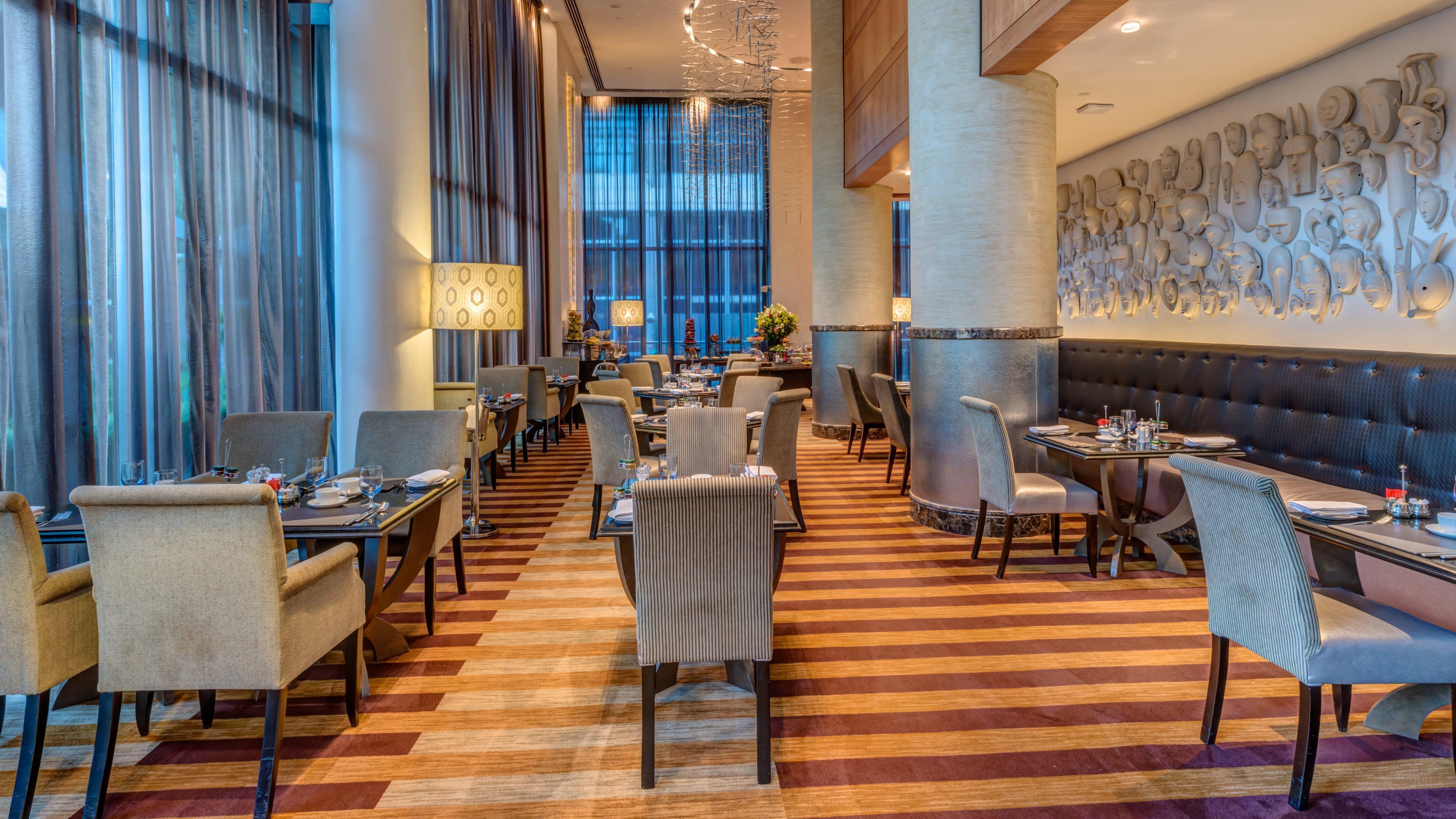 Intercontinental Johannesburg Or Tambo Airport Hotel By Ihg Kempton Park Eksteriør billede The restaurant