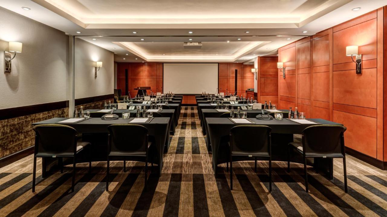 Intercontinental Johannesburg Or Tambo Airport Hotel By Ihg Kempton Park Eksteriør billede Meeting room